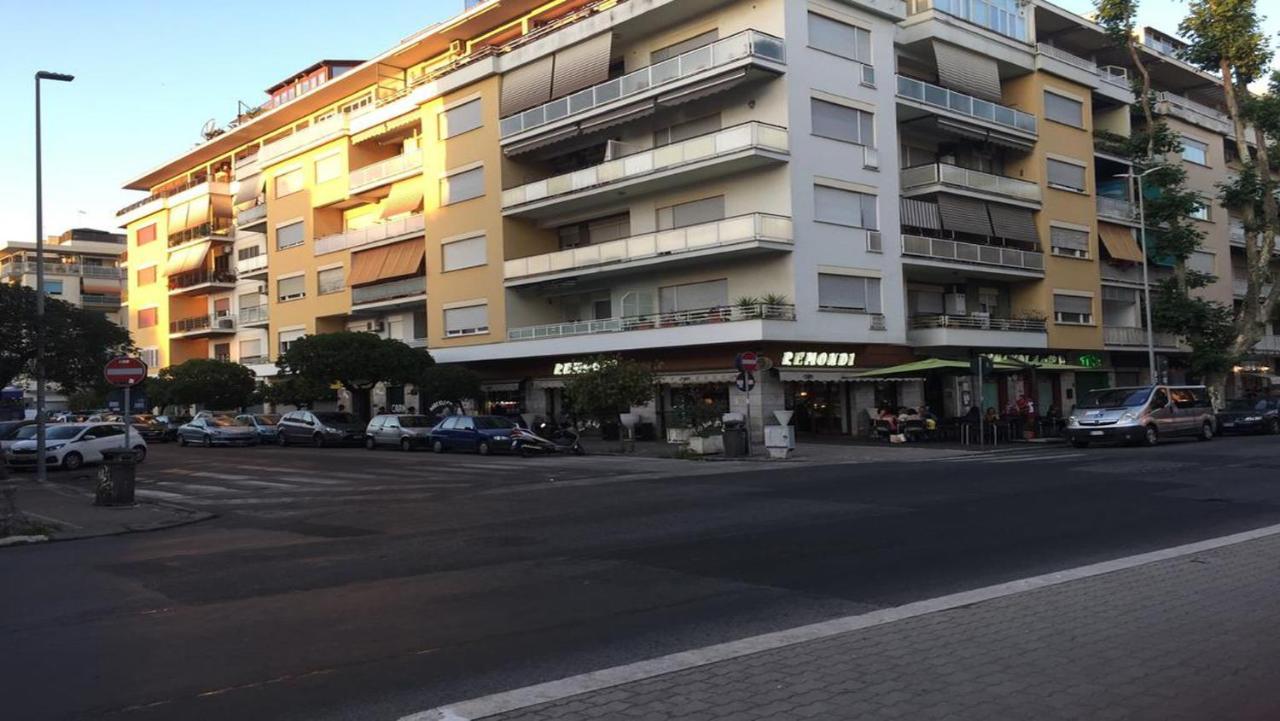 From Ostia Beach To Rome & Airport In A Heartbeat! Extérieur photo