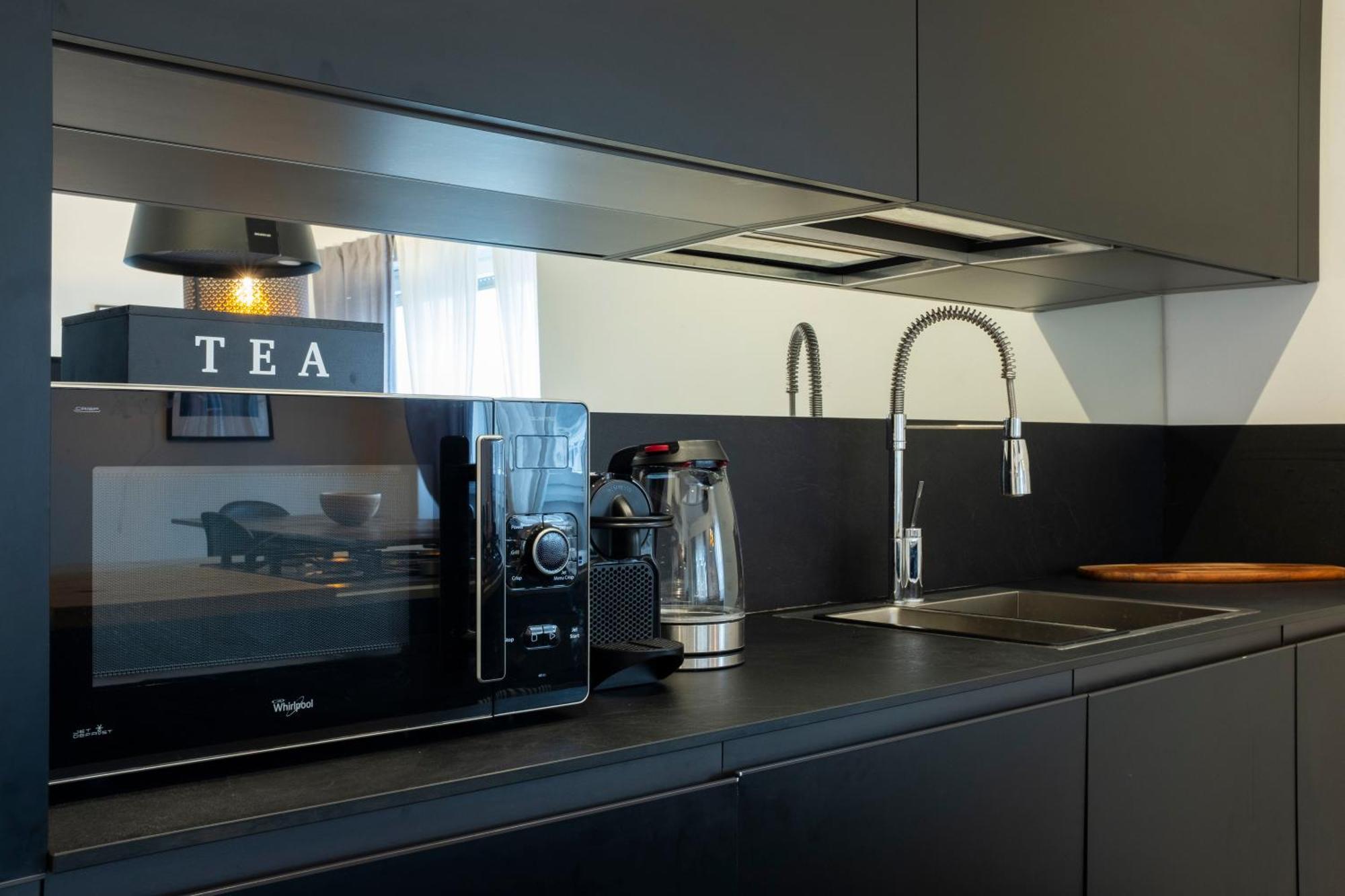 From Ostia Beach To Rome & Airport In A Heartbeat! Extérieur photo